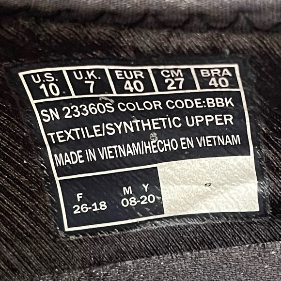 Skechers Woman’s Black Running Shoes size 10 - Picture 6 of 8